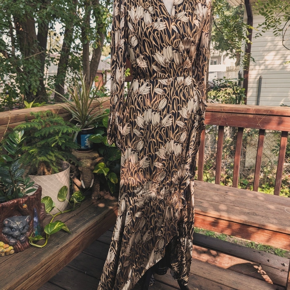 Banana Republic Long Sleeve Floral Dress - Black and Tan